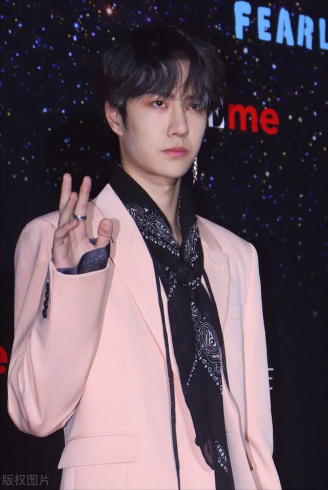 娱乐圈王一博吃瓜事件,娱乐圈风云再起,真相揭秘